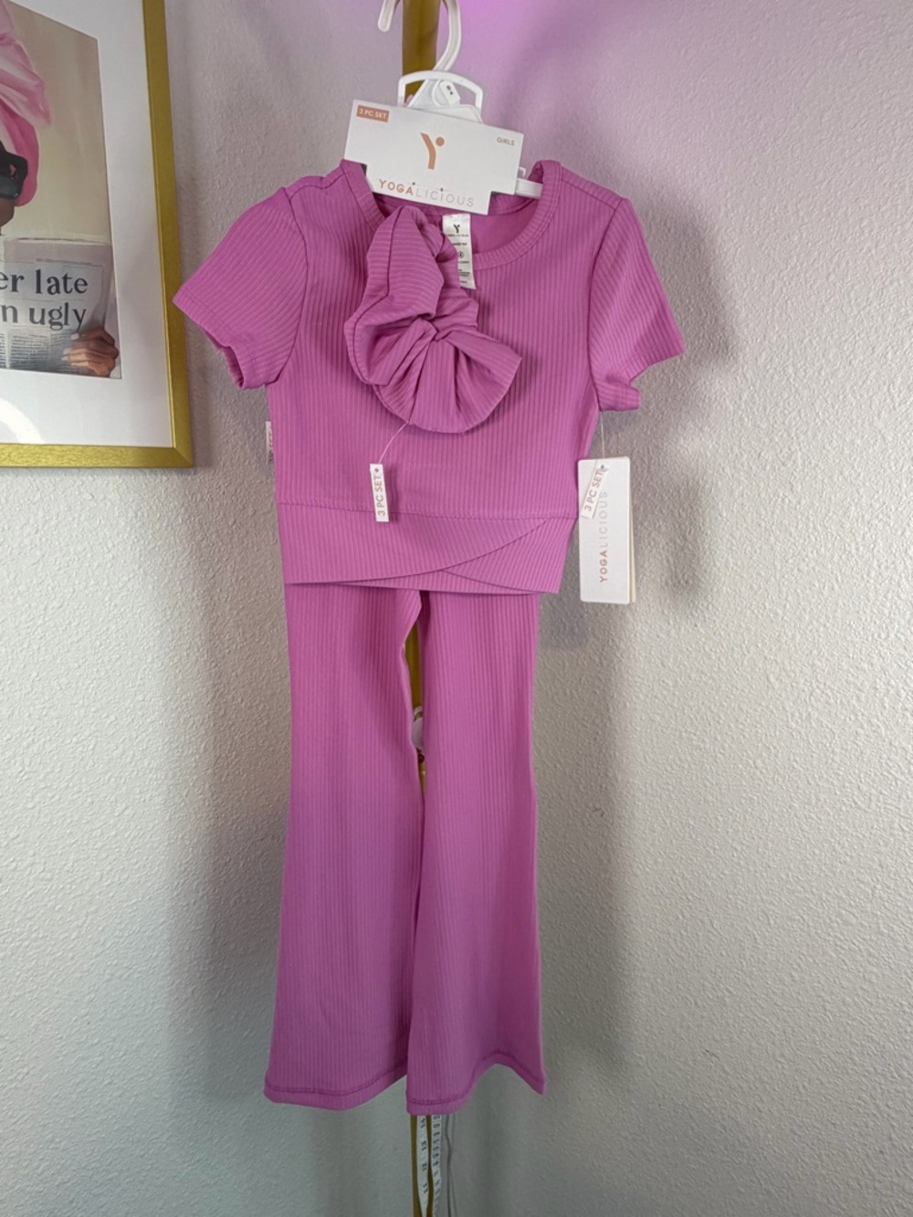 Yogalicious Girls Ribbed Three-Piece Set in Bright Pink Bloom Size Small 4T